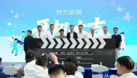 深圳再酿“爆款”医疗纪录片，真实记录三甲医院里的人间百态
