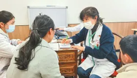聚焦“挂号难住院难检查难” 云南多点发力让群众就医更省心