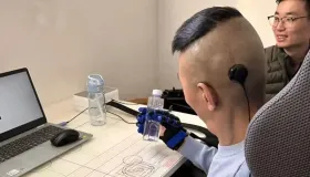 3 月 25 日速读：清华脑机接口全球首款获批；谭瑞松一审死缓；多起人事与国际热点汇总