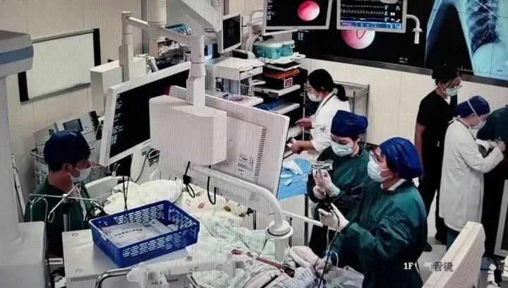 12 岁女孩感冒 1 天变“白肺”！这种“黏液堵气道”的急症家长必看