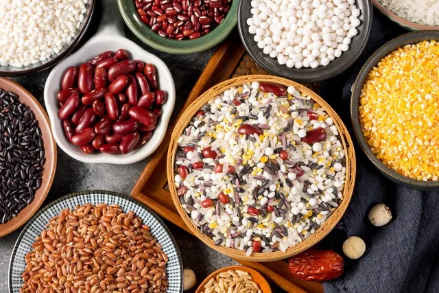 长期低碳饮食为何危害多？正确摄入主食有何标准与方法？