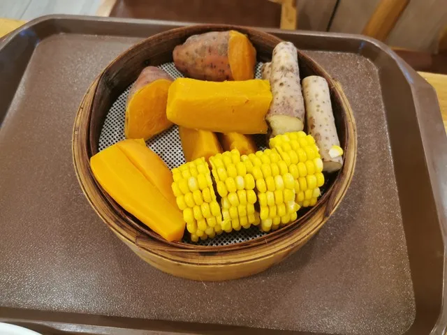 主食越少越好？为何说这种观念是误区，正确吃主食对健康有何重要意义？