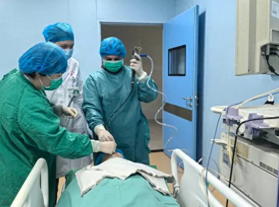 克拉玛依凭什么深化国际合作?跨境医疗、算力及绿色能源领域怎么做? 克拉玛依凭什么深化国际合作?跨境医疗、算力及绿色能源领域怎么做?