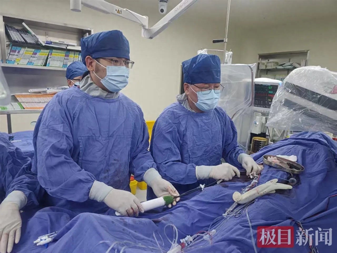 超高龄老人心脏“阀门”狭窄危机四伏，TAVR 手术如何助其重获“心”生？
