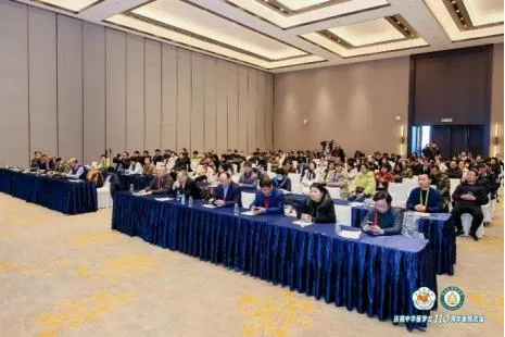 港城聚贤，急诊筑峰——第 28 次全国急诊医学学术年会在烟台成功举办