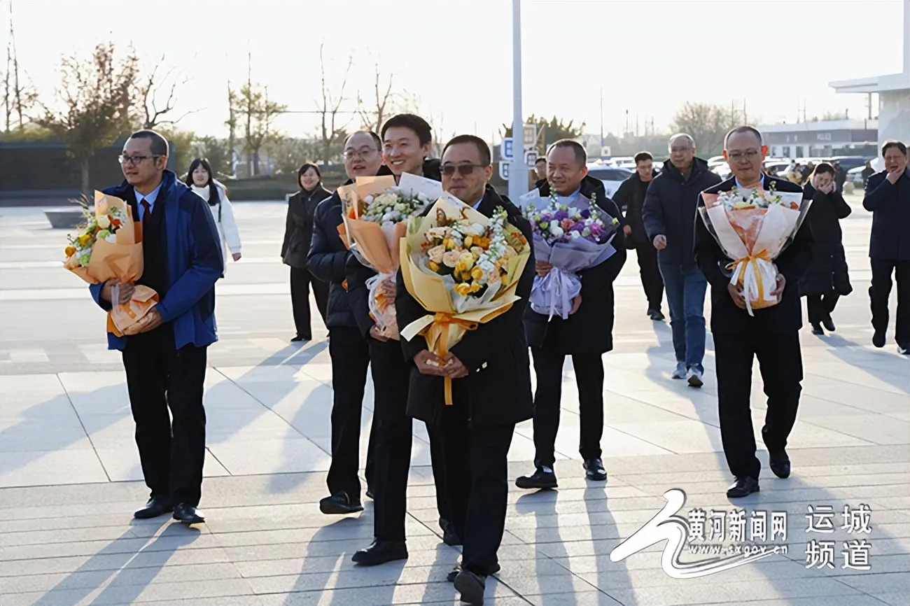白衣执甲援非路 大爱无疆载誉归——运城市中心医院援非医疗队载誉凯旋
