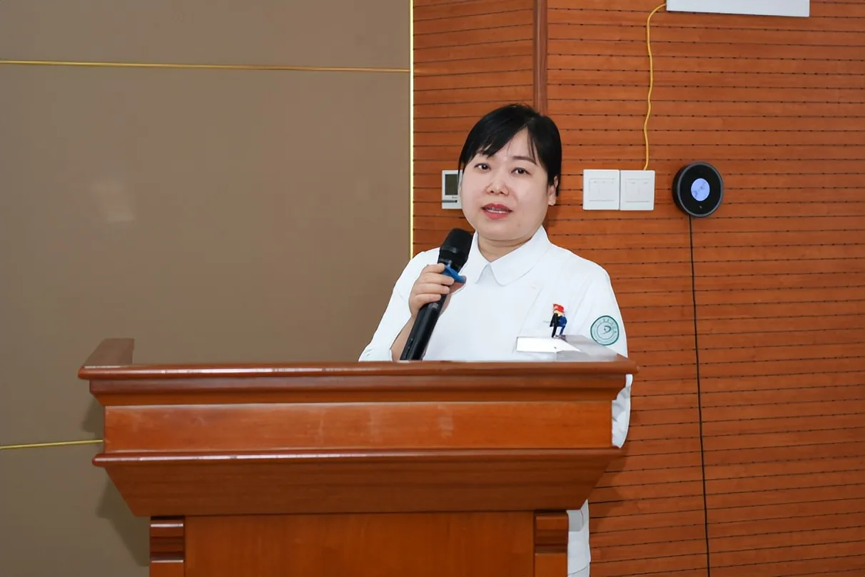 “晴空计划 - 福佑新生公益抗癌行动”主题标题方案