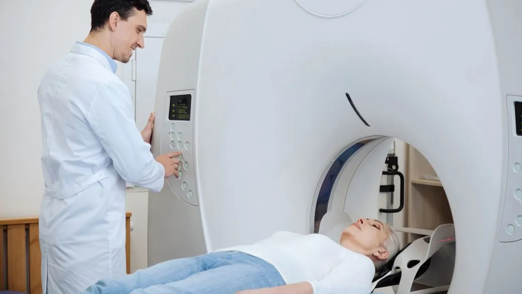 科学拆解 CT 检查辐射真相：一次检查 =1- 2 年天然辐射，致癌风险无需恐慌