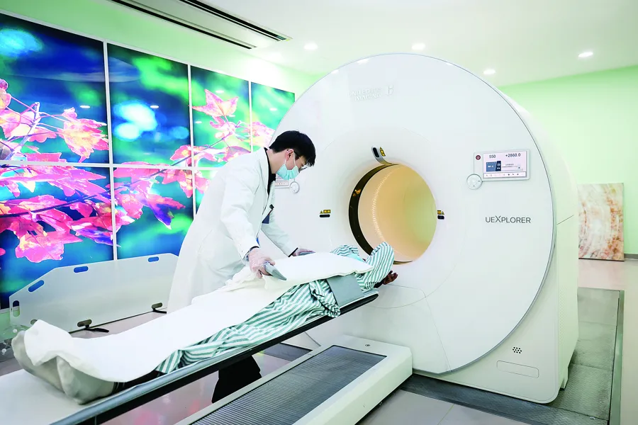 周俭院士详解中山医院高质量发展：临床研究 + 成果转化筑牢健康根基