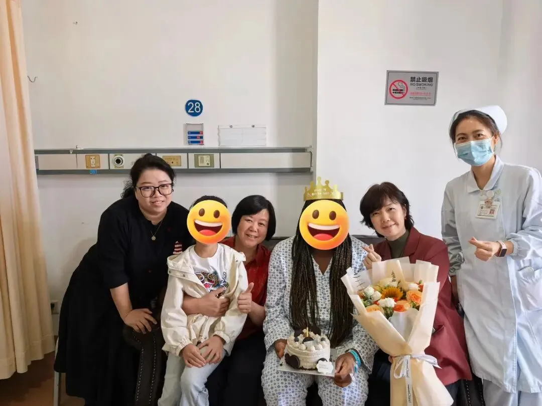 痛经 23 年、血崩至重度贫血，被建议切除子宫！她跨国求医，医生剔除 656 个肌瘤保住子宫