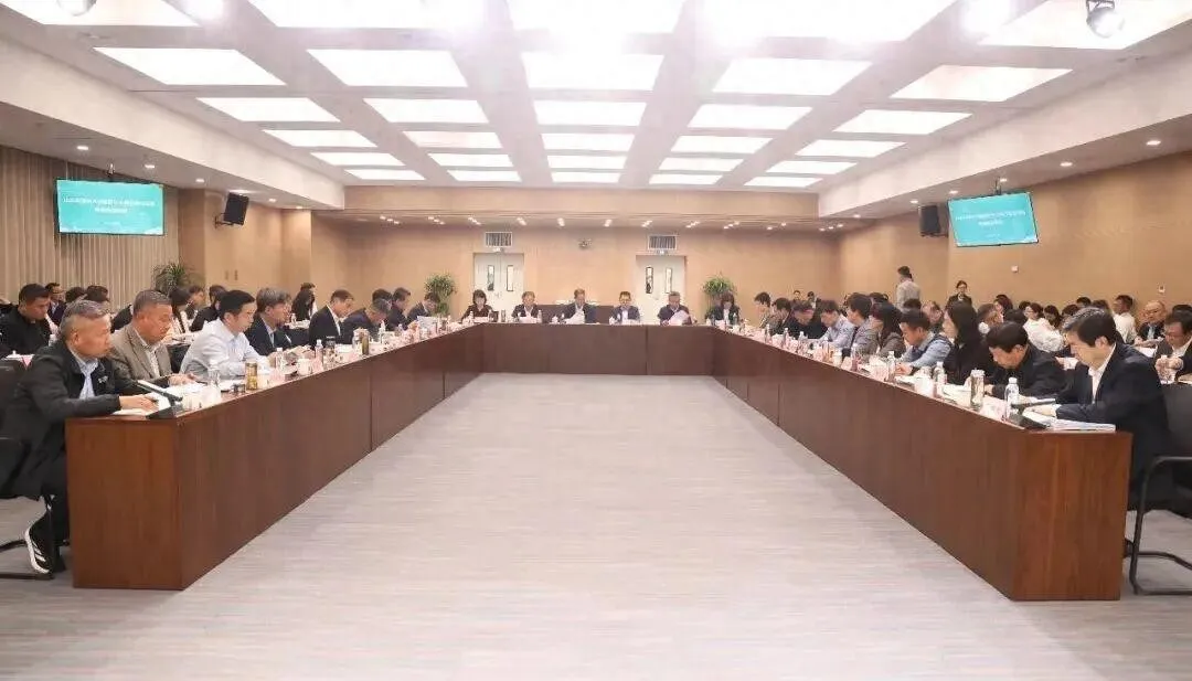 全省国家区域医疗中心项目推进会议在齐鲁医院德州医院召开