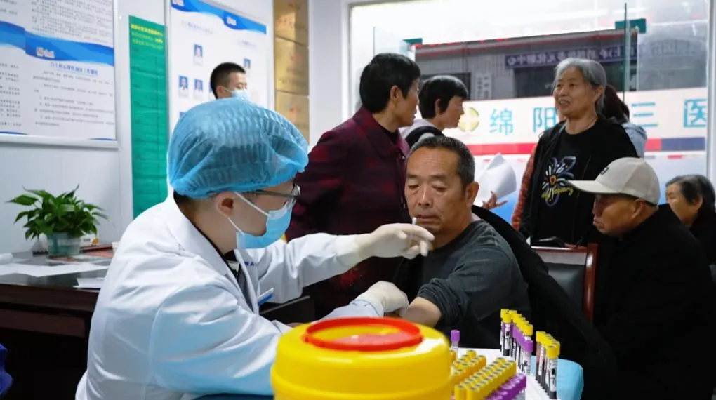 打通健康服务“最后一公里”涪城区多举措全方位守护辖区居民身心健康